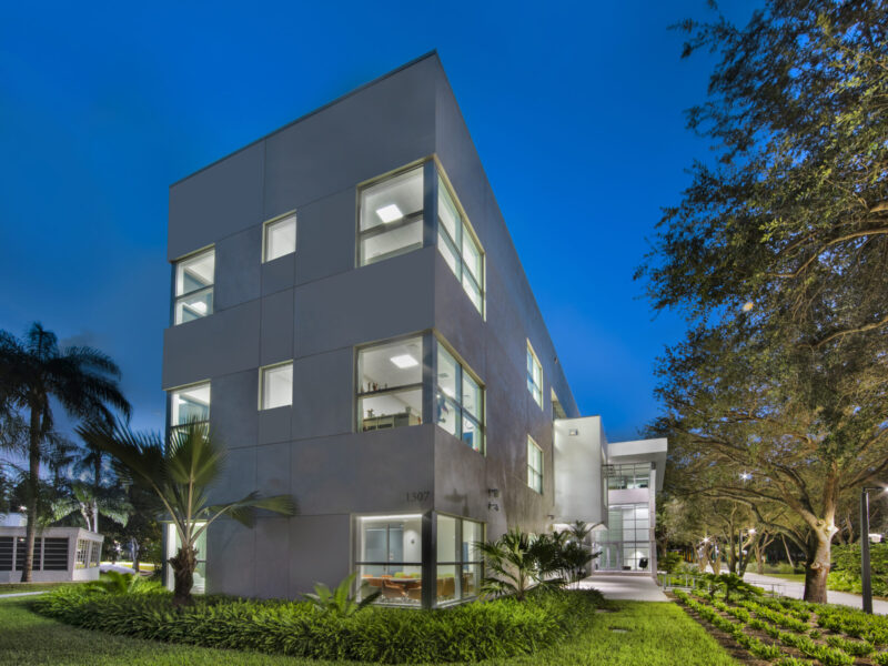 University of Miami Student Services Building - Juneau Construction